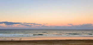 coolum-by-colin-lindsay.jpg